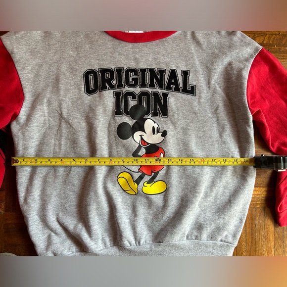 Mickey Mouse boys large sweater - Picture 3 of 6